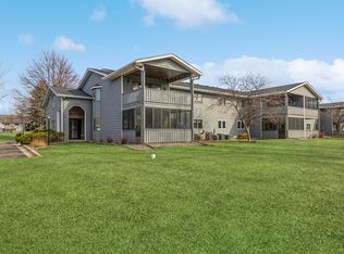 2525 76th St E APT 204, Inver Grove Heights, MN 55076