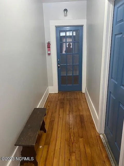 2 bed, 1.0 bath, $1,250 — Photo 3