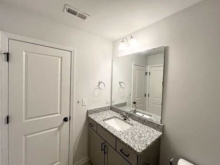 1005 Longitude Dr — Photo 20