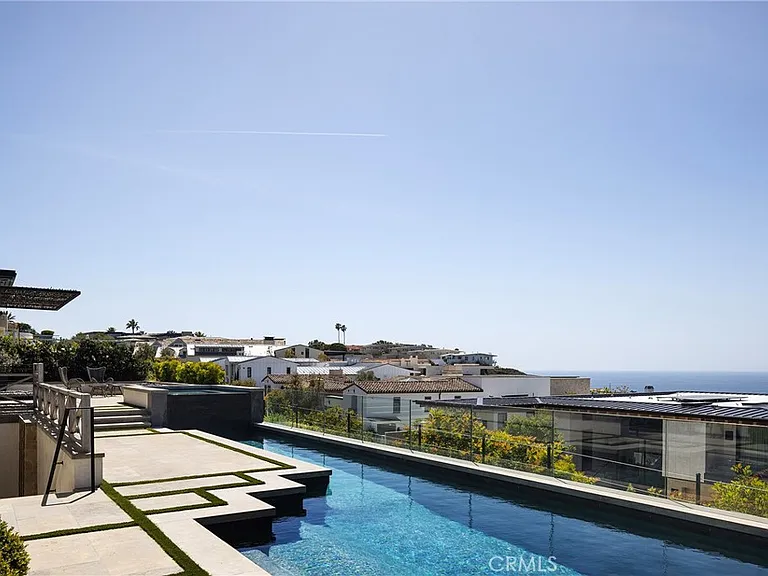 7 Seabreeze Ter — Photo 20