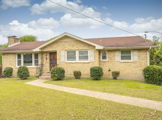 1999 Upland Dr, Nashville, TN 37216