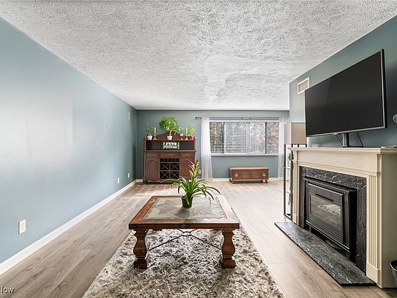 5th image of 1750 Wagar Rd APT 205C