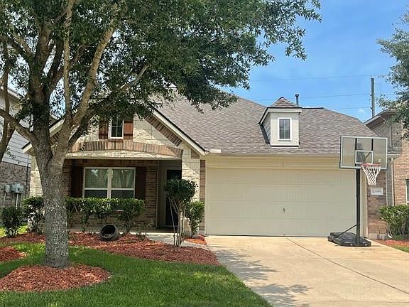 2nd image of 10199 Hidden Creek Falls Ln
