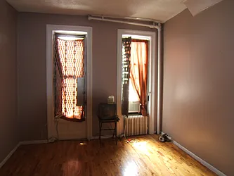 Rented by Joel Weisz, LREB