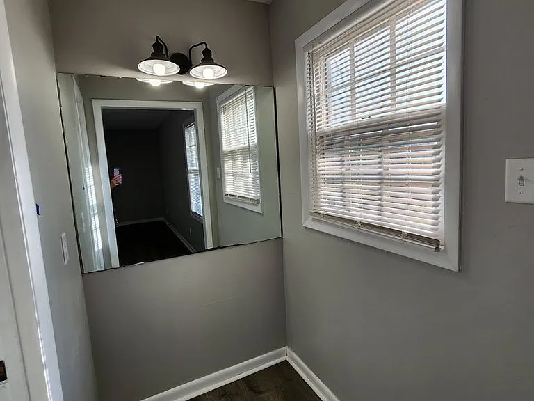 2205 Gornto Rd — Photo 25