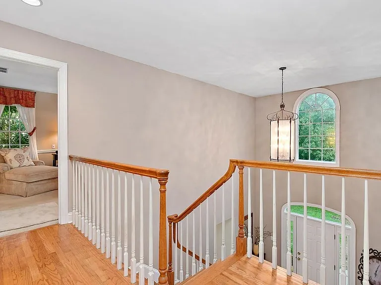 5564 King Stuart Dr — Photo 16