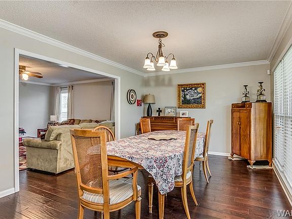 4th image of 11194 Clear Lake Dr