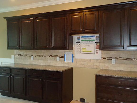 3rd image of 2761 Amsterdam Ln #26