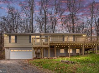 73 Memory Ln, Linden, VA 22642