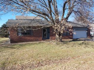 207 N Labette St, Frontenac, KS 66763