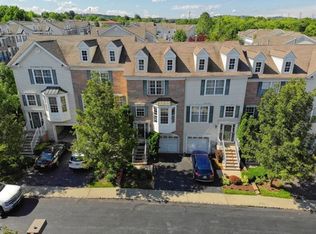 5 Dogwood Ln, Phillipsburg, NJ 08865