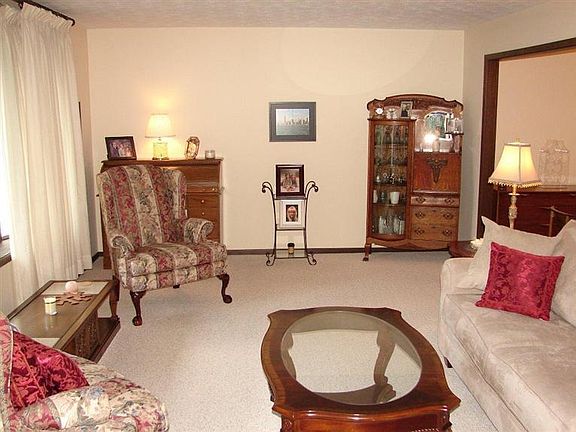 4th image of 6869 Sycamore Creek Ct