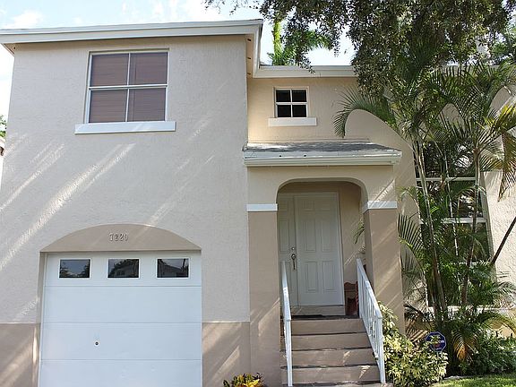 2nd image of 7220 SW 44th Ct