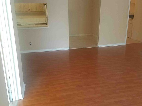 4th image of 1103 Green Pine Blvd APT D2