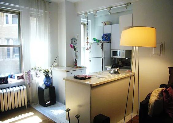 Sold by Barshay Brokerage | media 16