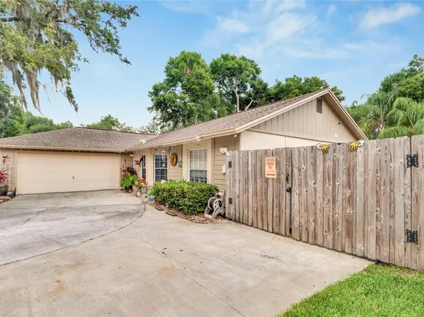 12324 Yellow Rose Cir, Riverview, FL 33569