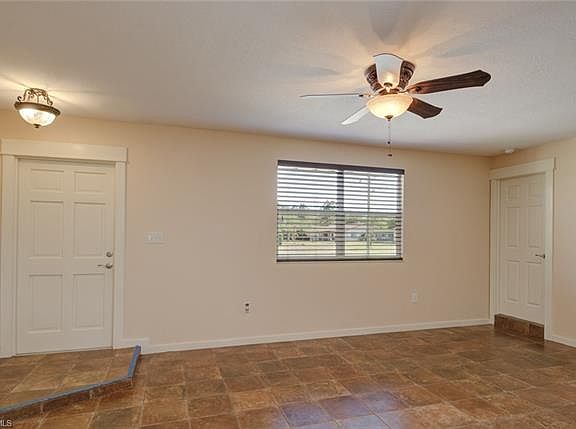 3rd image of 18466 Wintergarden Ave