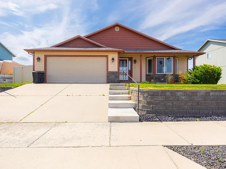 9701 W Asher Dr — Photo 1