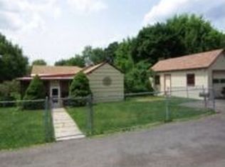 114 N Cheltenham Rd, Syracuse, NY 13205