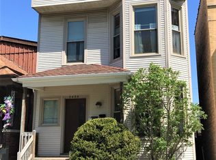 2438 W Berteau Ave #2, Chicago, IL 60618