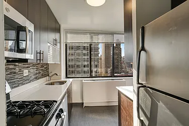 Rented by Algin Management