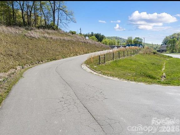 3rd image of 6045 E Us Highway 19e