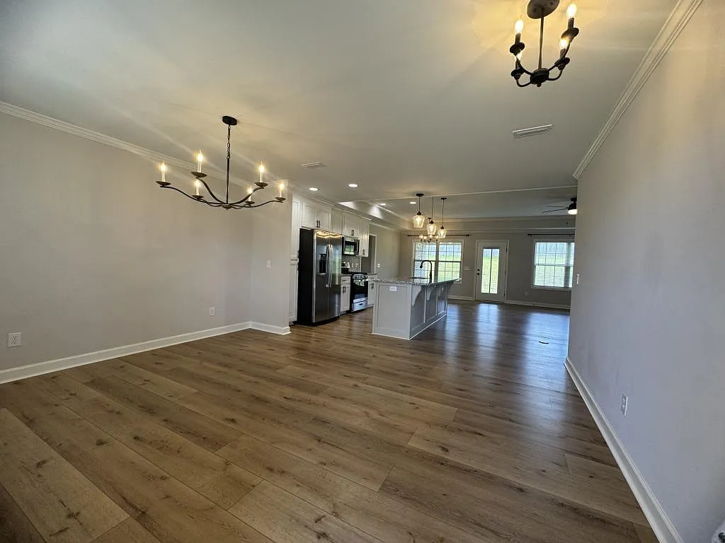 219 Brookestone Dr — Photo 3