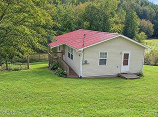 1743 Dry Creek Rd, Blackwater, VA 24221
