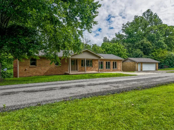 110 Keeton Ave, West Liberty, KY 41472