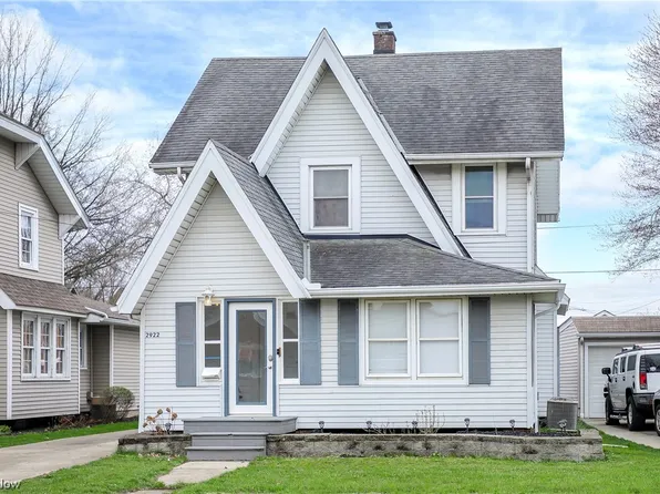 2922 13th St NW, Canton, OH 44708