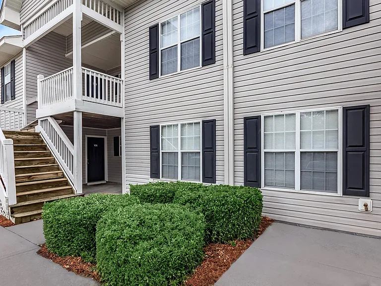 Meridian Village — Photo 2