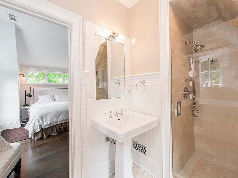 40 Deep Wood Ln — Photo 21