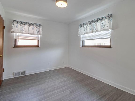 5th image of 6831 Buckingham Pl