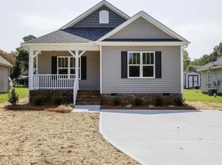 613 S Orange Ave, Dunn, NC 28334