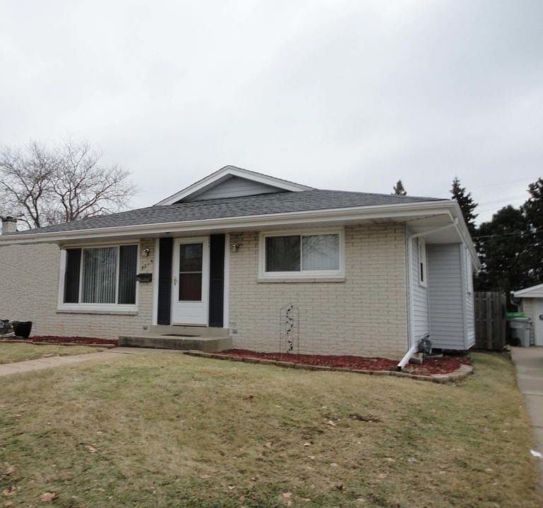 1st image of 8715 W Tripoli Ave