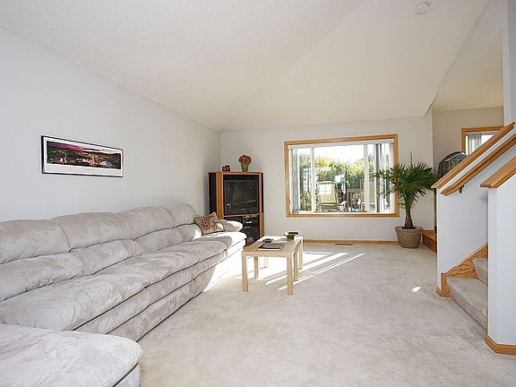 Sunken, vaulted great room