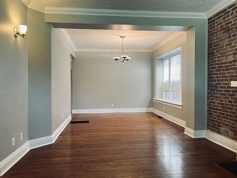 5783 McPherson Ave. — Photo 7
