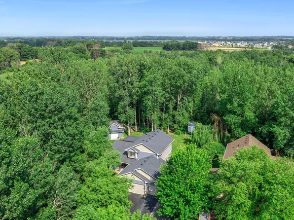 15995 Finley Ave N, Hugo, MN 55038