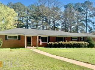 108 Highland Dr, West Point, GA 31833