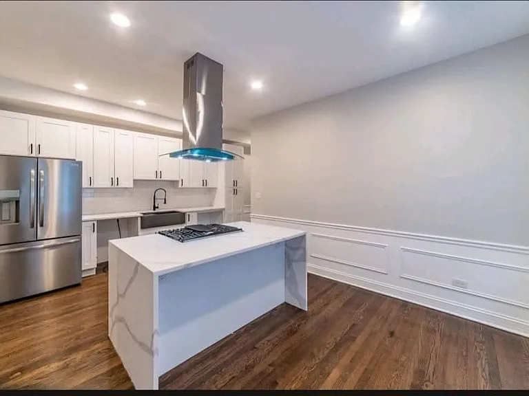 5824 S Michigan Ave #2 — Photo 4