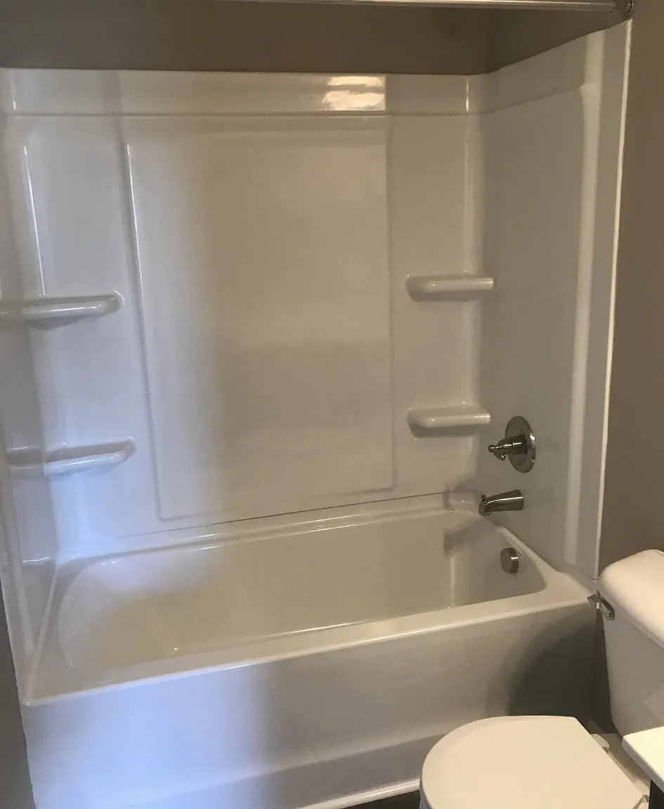 2 bed, 2.5 bath, 1214 sqft, $1,400 — Photo 3