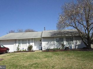 15518 Peach Walker Dr, Bowie, MD 20716