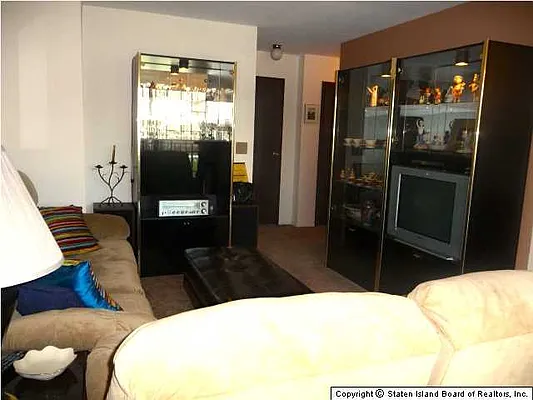 Sold by Gillani Homes Inc. | media 23