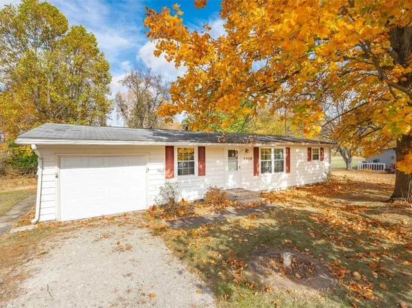1209 Marilyn Ave, Winona Lake, IN 46590