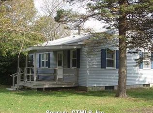 70 Midway Oval, Groton, CT 06340