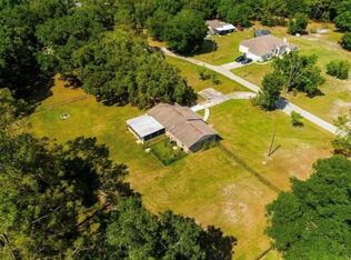 6062 Country Club Rd, Wesley Chapel, FL 33544