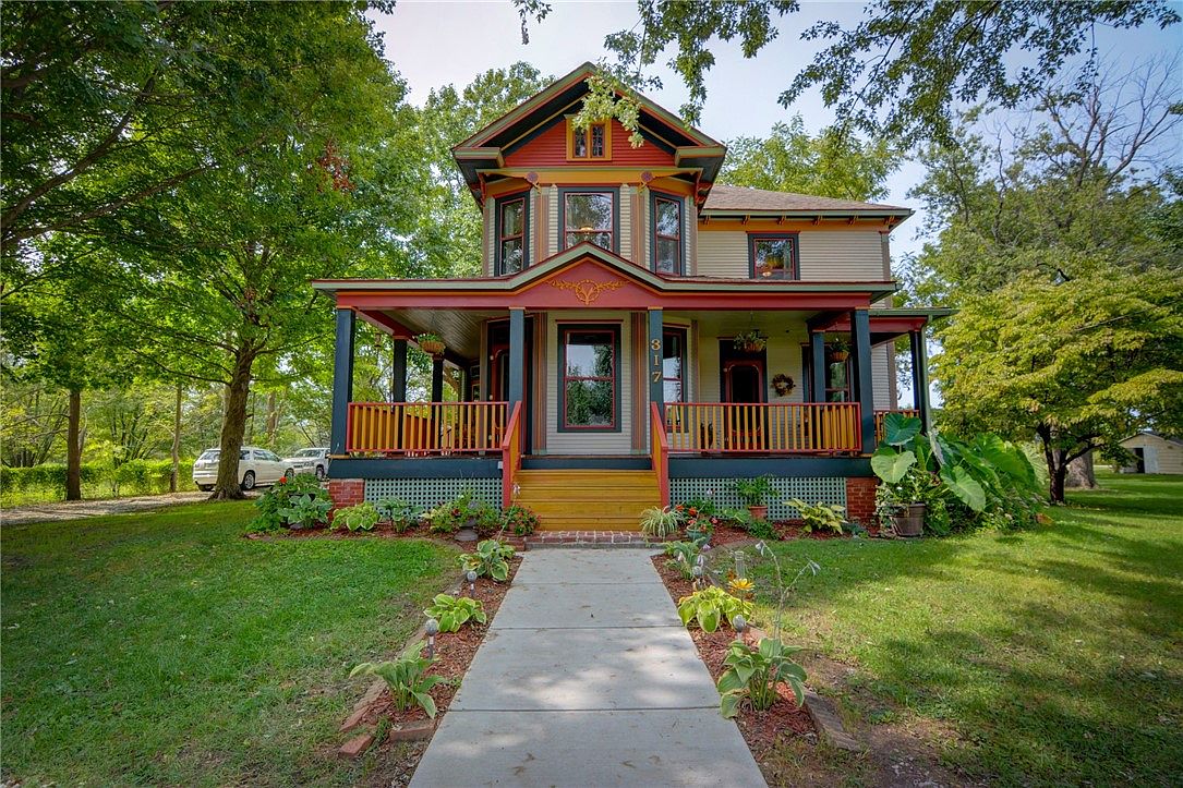 317 S Brown St, Blue Mound, IL 62513 Zillow