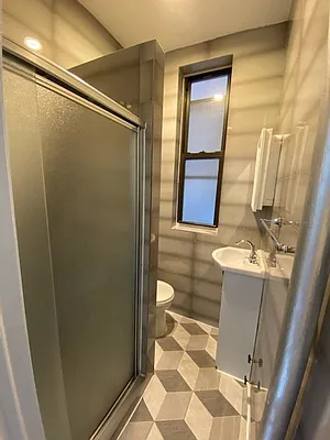 Rented by Voro New York | media 33
