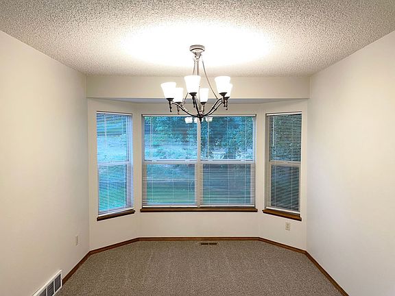4th image of 7815 Conifer Dr