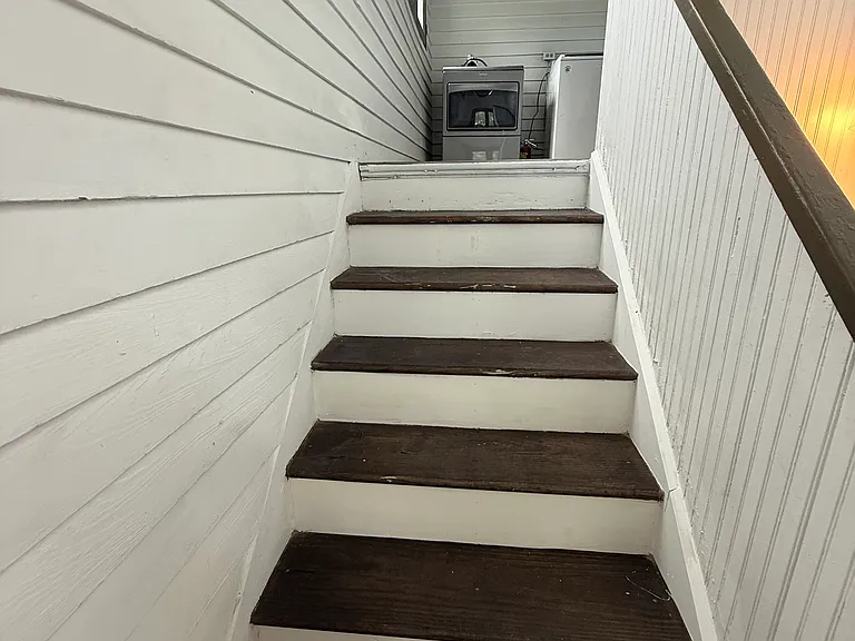 2060 Central Ave #2 — Photo 5